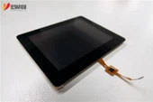 5.7 LCD-kosketusnäyttö